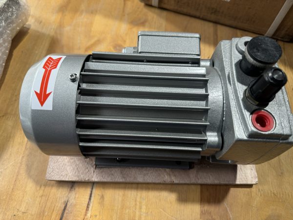 bom-chan-khong-eurovac-ve8-congnghiepthinhphat-1
