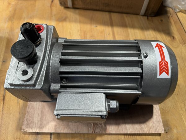 bom-chan-khong-eurovac-ve8-congnghiepthinhphat-2